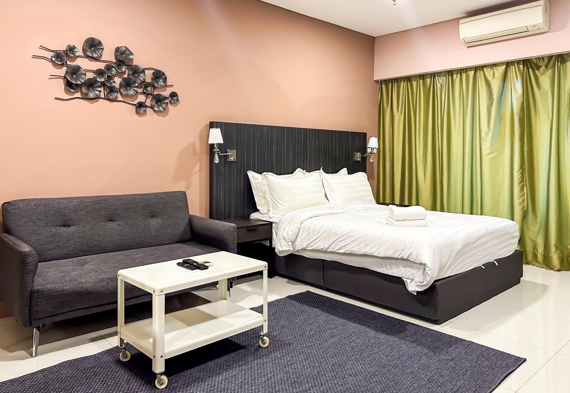 Summer Suites Klcc By Apartx Kuala Lumpur Extérieur photo